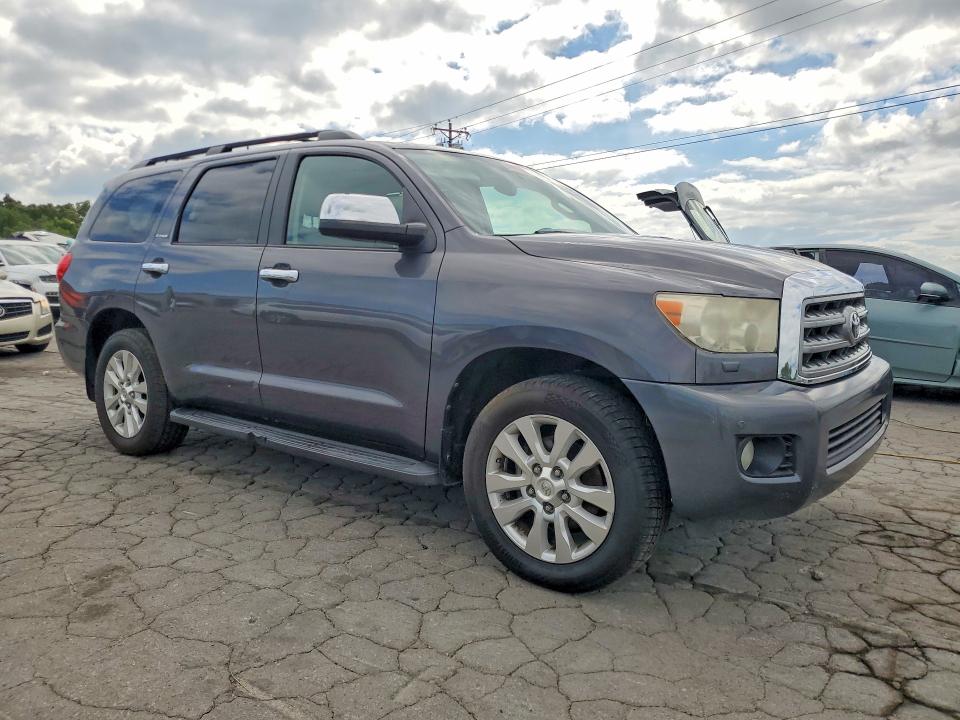 Photo 4 from auction – 2013 TOYOTA SEQUOIA with VIN 5TDYY5G14DS045968
