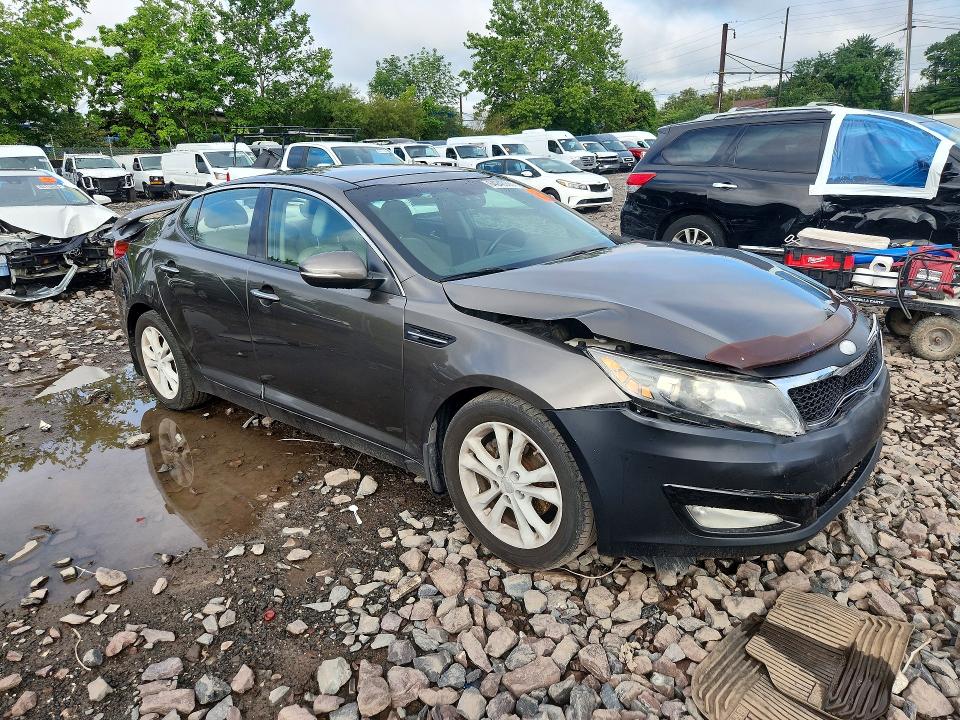 Photo 4 from auction – 2013 KIA OPTIMA with VIN 5XXGN4A79DG110049