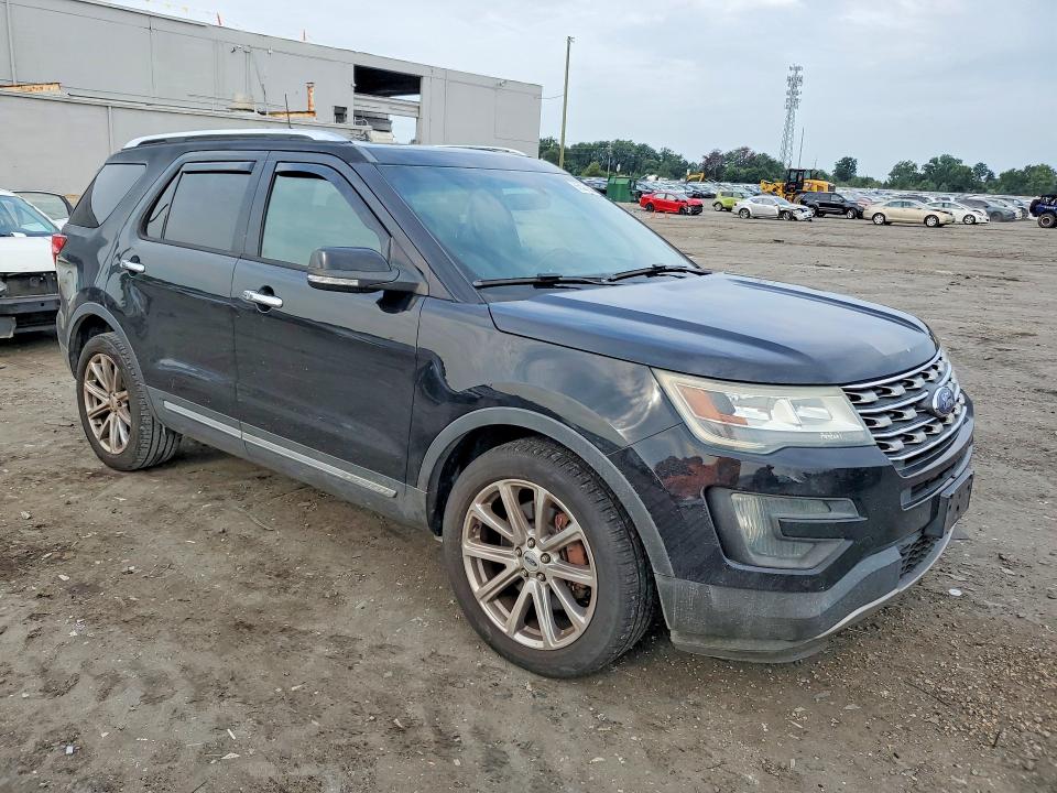 Photo 4 from auction – 2016 FORD EXPLORER with VIN 1FM5K8F82GGB27776