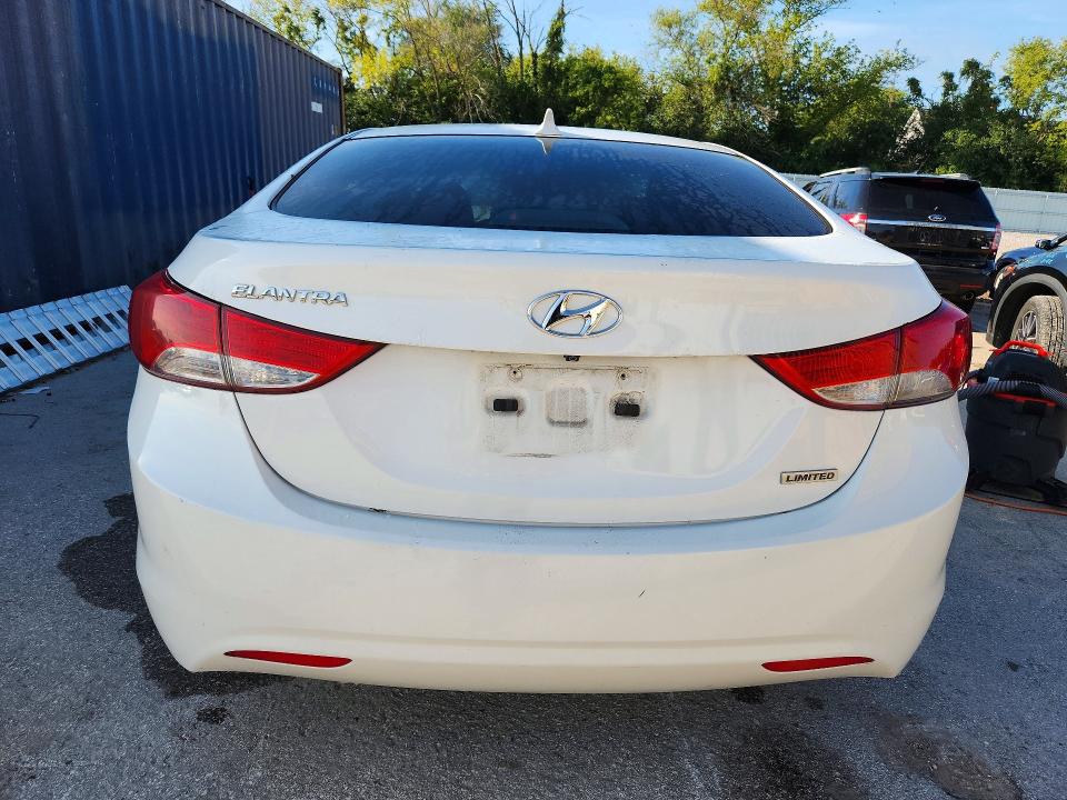 Photo 6 from auction – 2012 HYUNDAI ELANTRA with VIN 5NPDH4AE5CH081886