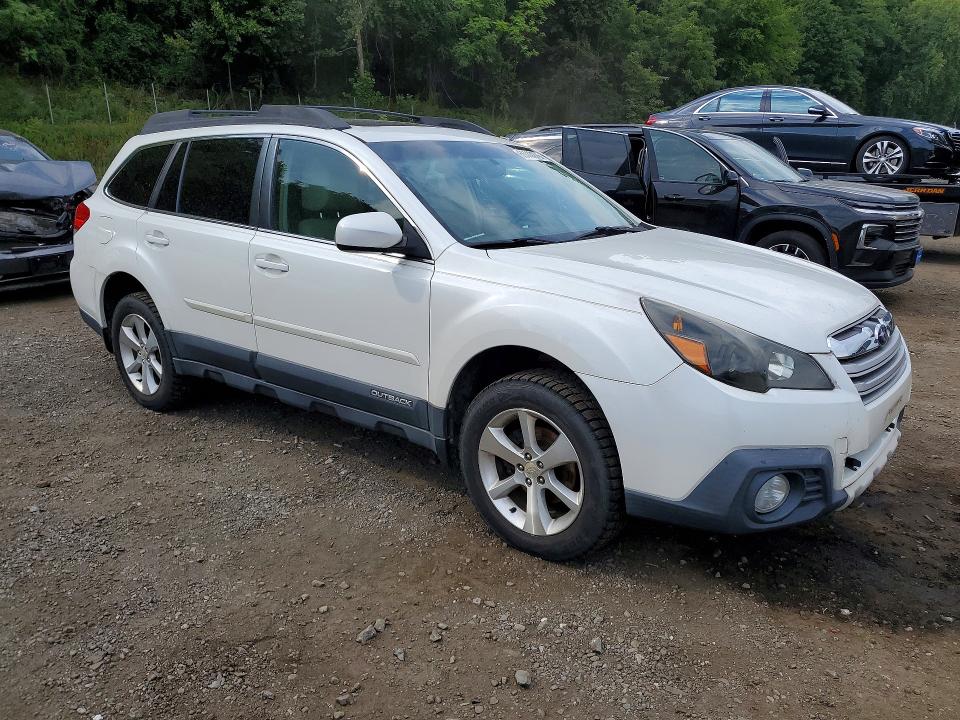 Photo 4 from auction – 2013 SUBARU OUTBACK with VIN 4S4BRCLC4D3289566