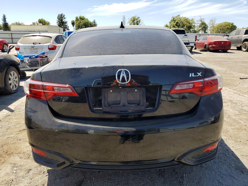 Photo 6 from auction – 2016 ACURA ILX with VIN 19UDE2F75GA003839