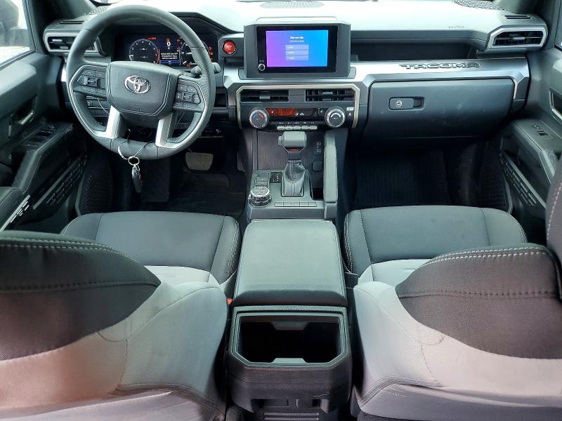 Photo 8 from auction – 2025 TOYOTA TACOMA with VIN 3TMLB5JN0SM180238