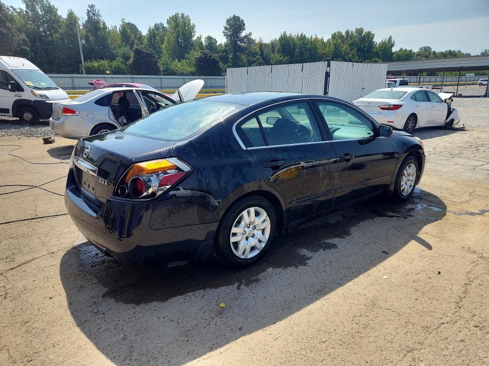 Photo 3 from auction – 2012 NISSAN ALTIMA with VIN 1N4AL2AP2CN409746