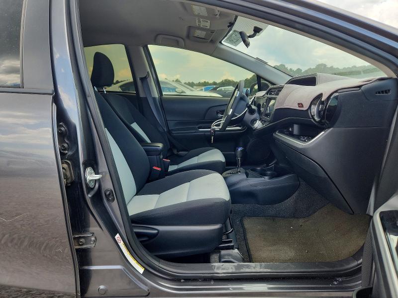 Photo 7 from auction – 2016 TOYOTA PRIUS C with VIN JTDKDTB34G1138229