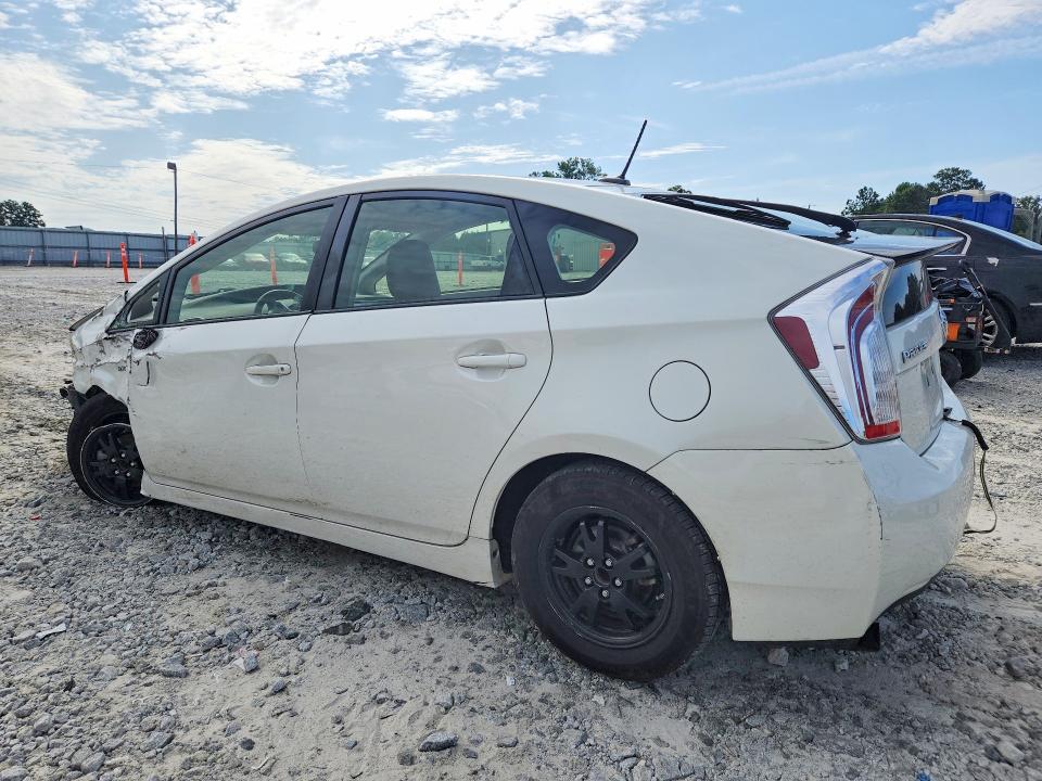 Photo 2 from auction – 2015 TOYOTA PRIUS with VIN JTDKN3DU2F1889914