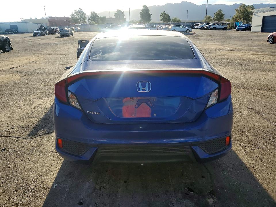 Photo 6 from auction – 2017 HONDA CIVIC with VIN 2HGFC4B05HH311955
