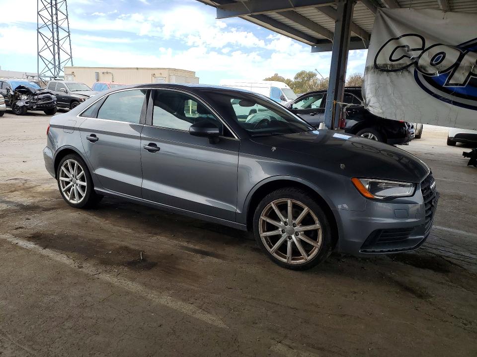 Photo 4 from auction – 2015 AUDI A3 with VIN WAUBFGFF6F1093229