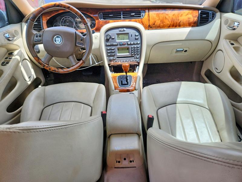 Photo 8 from auction – 2006 JAGUAR X-TYPE with VIN SAJWA51A66WE97657