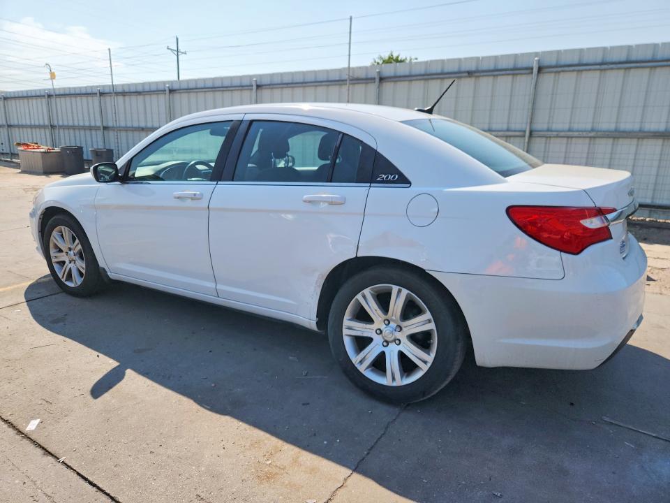 Photo 2 from auction – 2011 CHRYSLER 200 with VIN 1C3BC1FB6BN589984