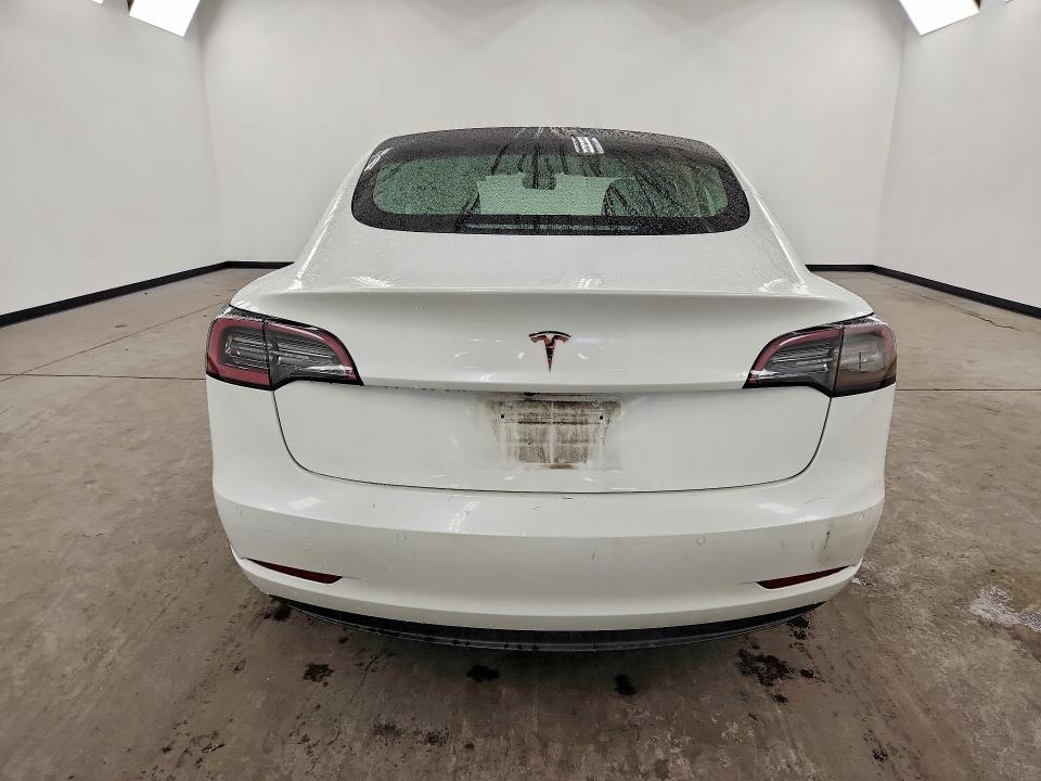Photo 6 from auction – 2022 TESLA MODEL 3 with VIN 5YJ3E1EAXNF288205