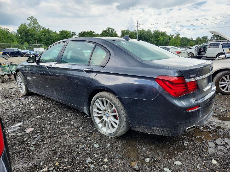 Foto 2 de la subasta – 2013 BMW 750 con VIN WBAYF8C51DD141369