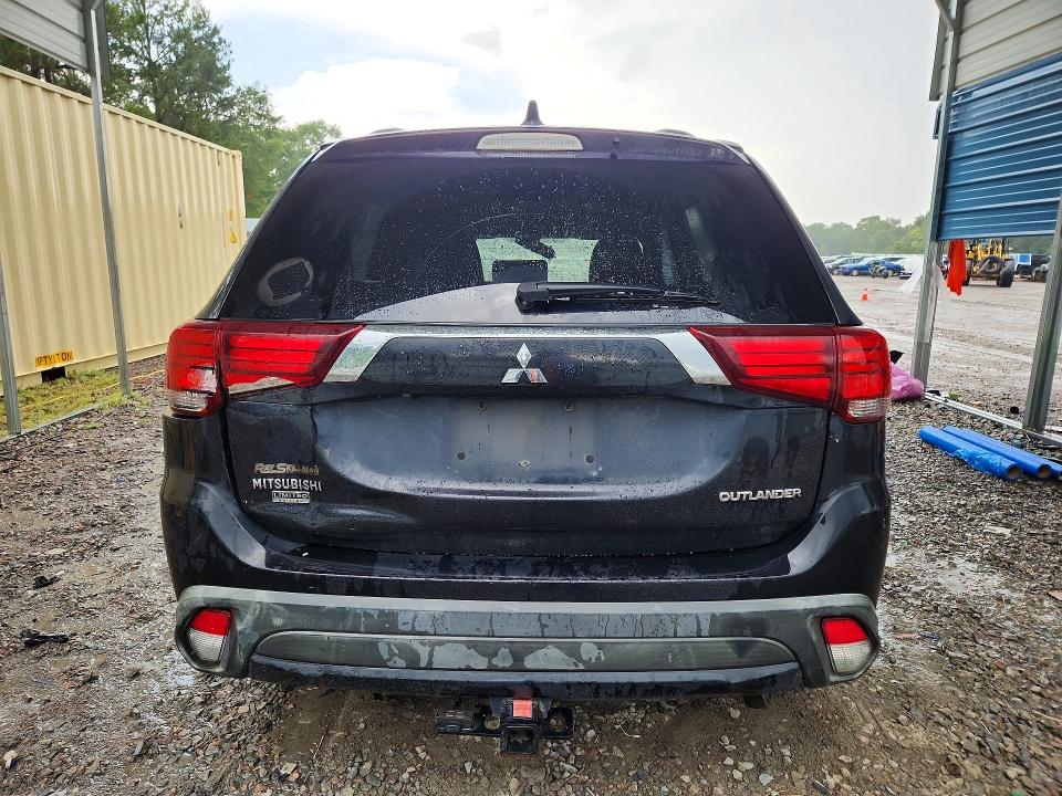 Снимка 6 от търг – 2018 MITSUBISHI OUTLANDER с VIN JA4AD3A31JZ030912