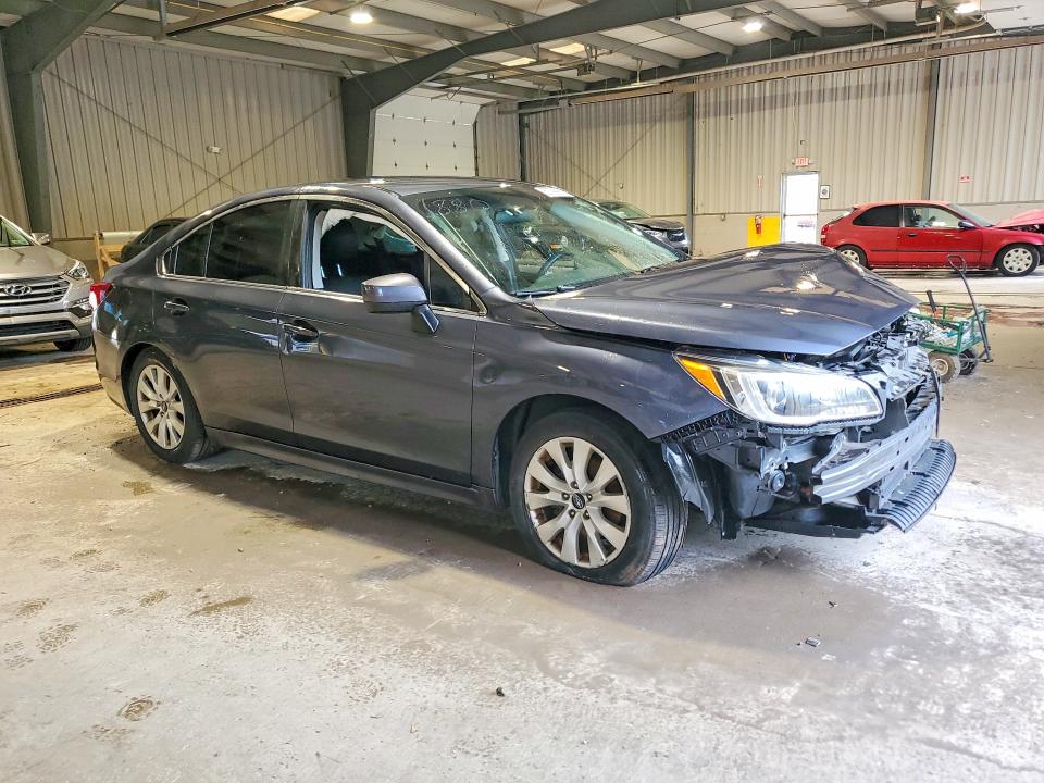Photo 4 from auction – 2017 SUBARU LEGACY with VIN 4S3BNAC63H3041880