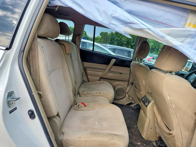 Foto 11 de la subasta – 2013 TOYOTA HIGHLANDER con VIN 5TDBK3EH2DS251866