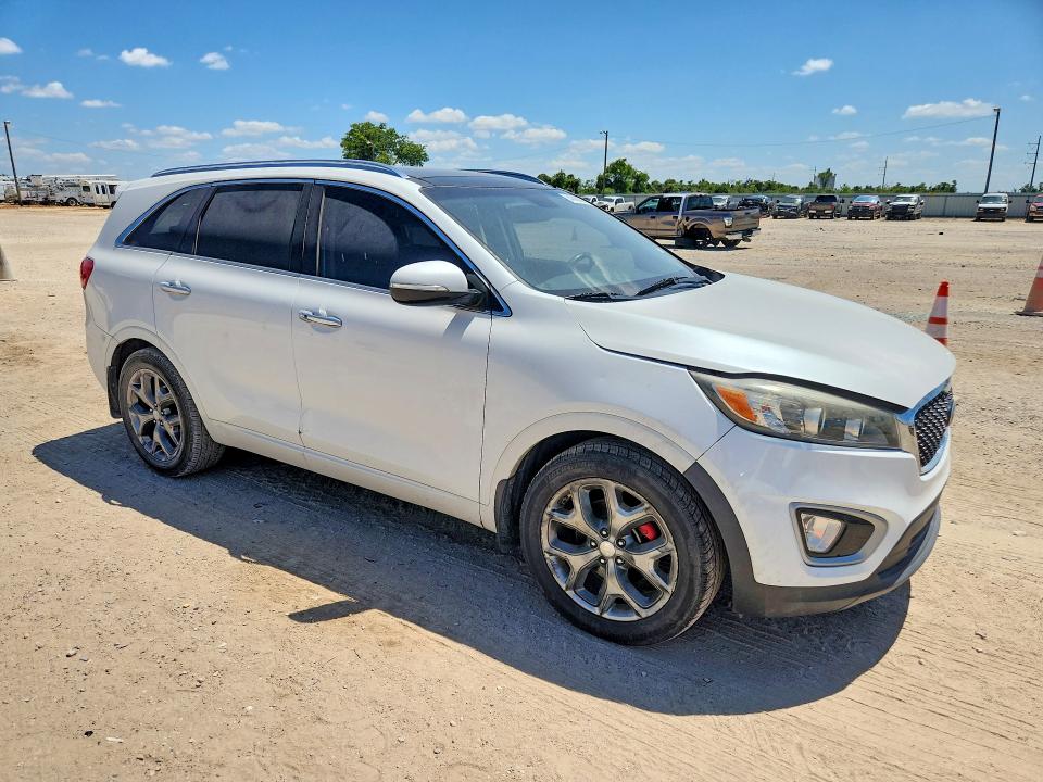 Photo 4 from auction – 2016 KIA SORENTO with VIN 5XYPK4A58GG049476