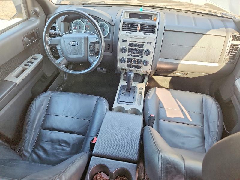 Photo 8 from auction – 2010 FORD ESCAPE with VIN 1FMCU9DG5AKC63275