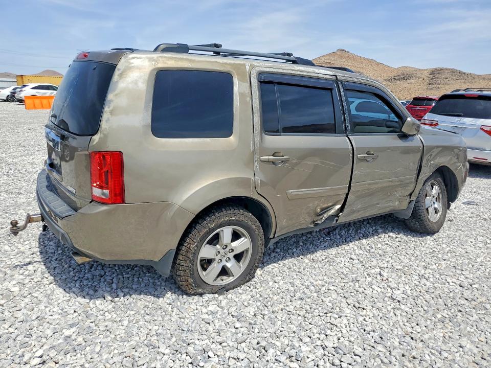 Фото 3 с аукциона – 2011 HONDA PILOT с VIN 5FNYF3H57BB033164