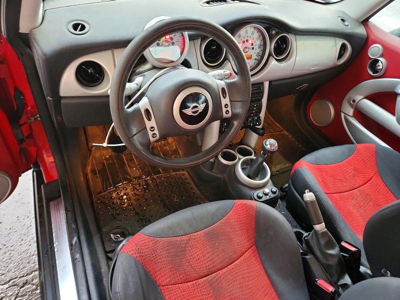 Photo 8 from auction – 2002 MINI COOPER with VIN WMWRC33402TC35983