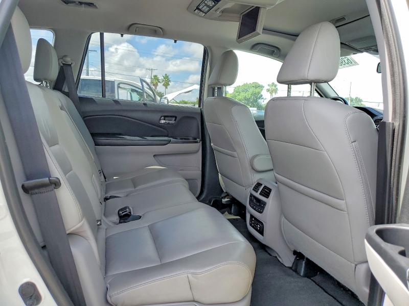 Photo 11 from auction – 2016 HONDA PILOT with VIN 5FNYF6H89GB510339