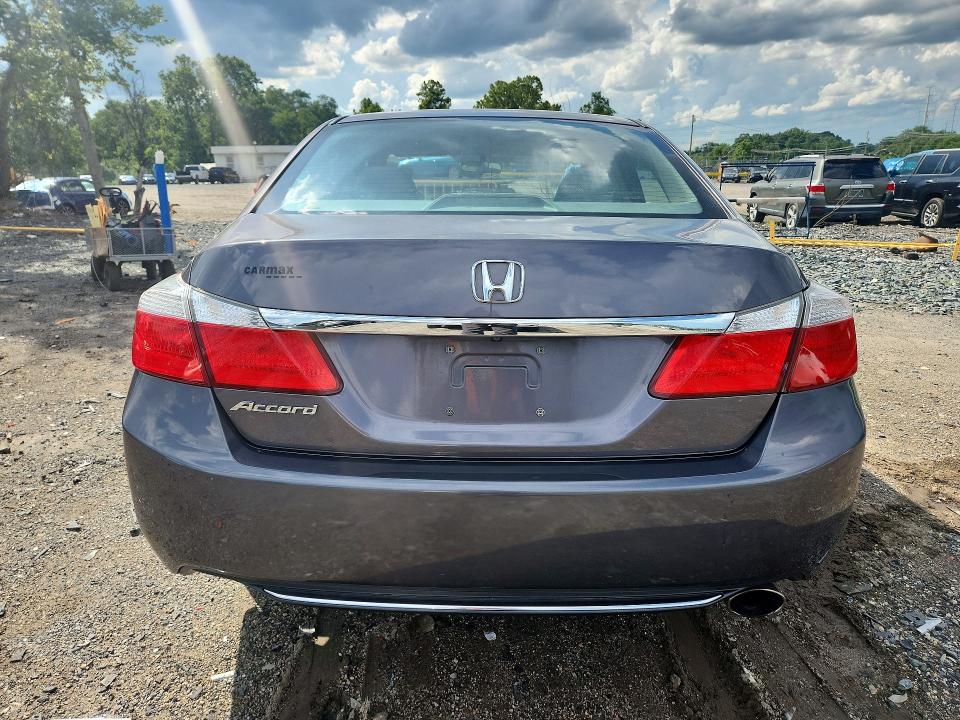 Photo 6 from auction – 2014 HONDA ACCORD with VIN 1HGCR2F39EA175432