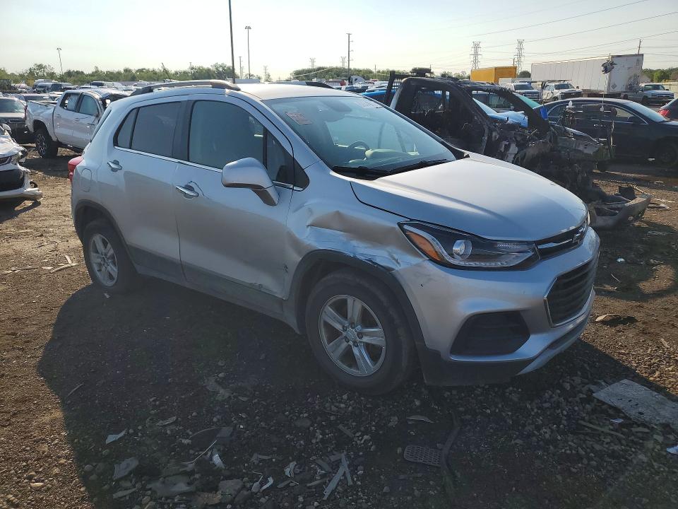 Photo 4 from auction – 2019 CHEVROLET TRAX with VIN 3GNCJLSB7KL400984