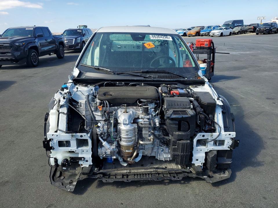 Photo 5 from auction – 2026 HONDA CIVIC with VIN 2HGFE2F57TH587003