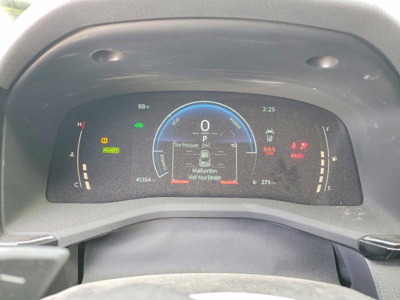 Photo 9 from auction – 2025 TOYOTA CAMRY with VIN 4T1DAACK3SU615182