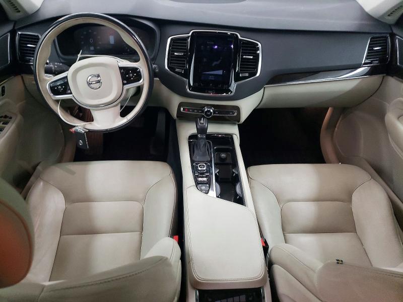 Photo 8 from auction – 2017 VOLVO XC90 with VIN YV4A22PK7H1186897