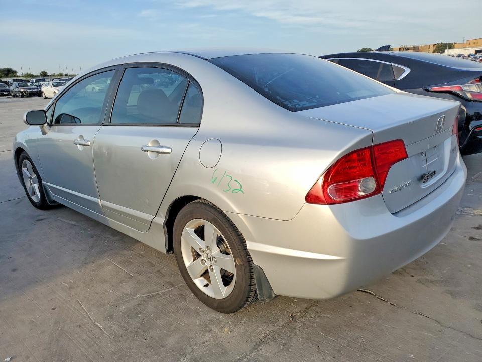 Photo 2 from auction – 2007 HONDA CIVIC with VIN 1HGFA16837L070581