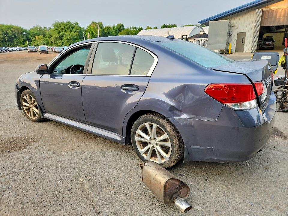 Photo 2 from auction – 2014 SUBARU LEGACY with VIN 4S3BMBD66E3013171