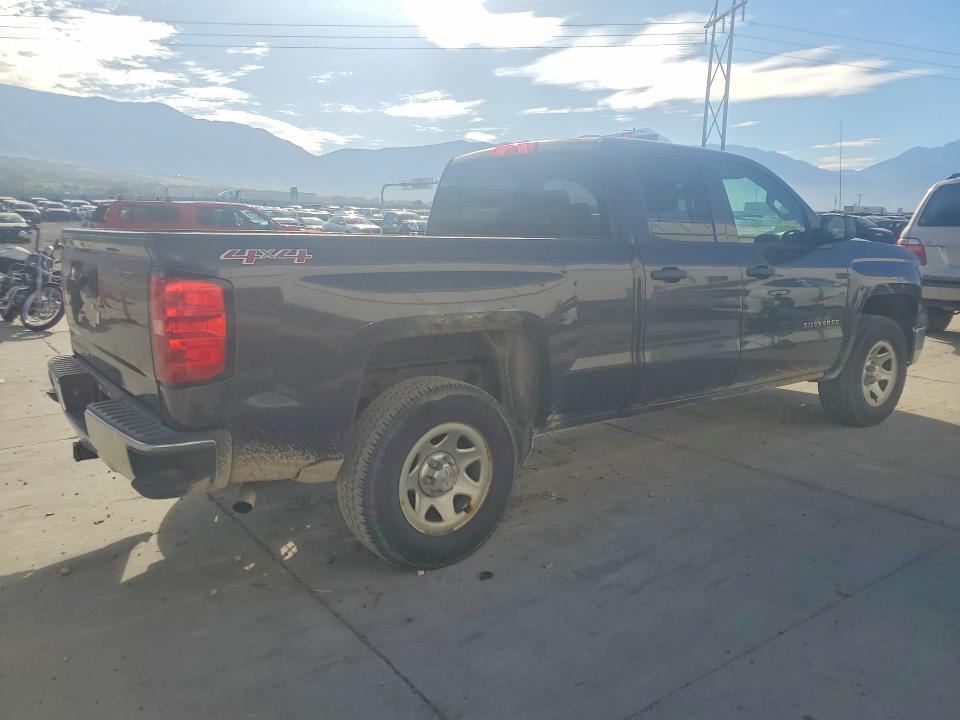 Photo 3 from auction – 2015 CHEVROLET SILVERADO with VIN 1GCVKPEH0FZ402418