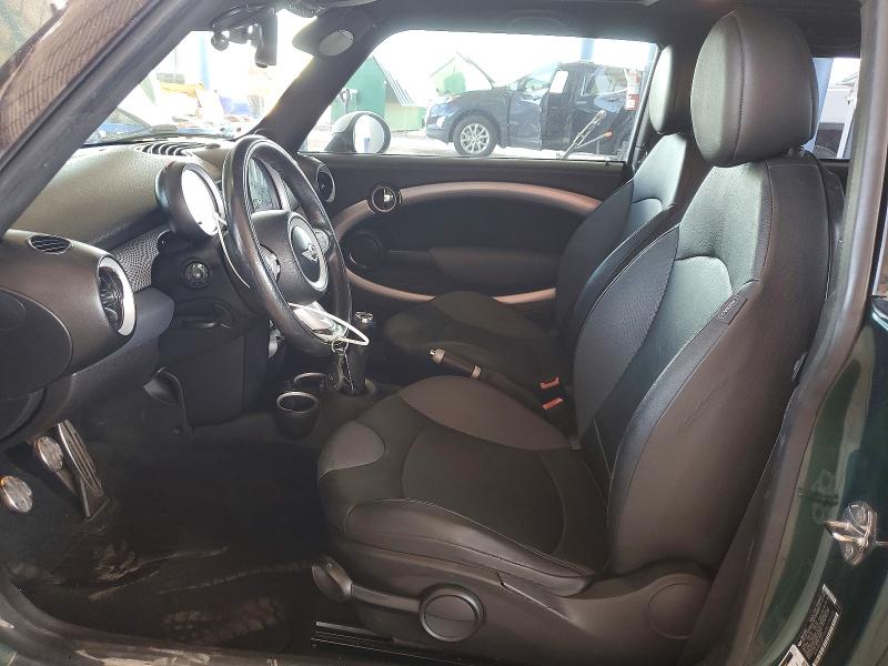 Photo 7 from auction – 2009 MINI COOPER with VIN WMWMF73509TT97220