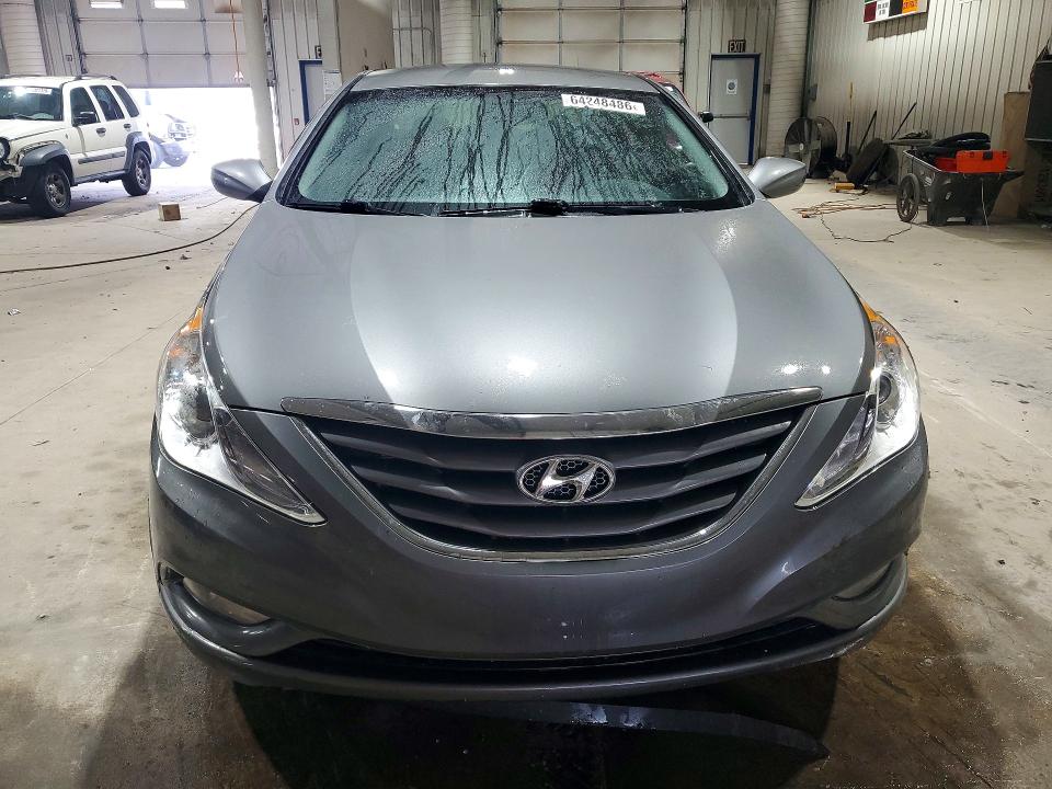 Photo 5 from auction – 2013 HYUNDAI SONATA with VIN 5NPEB4AC6DH620862