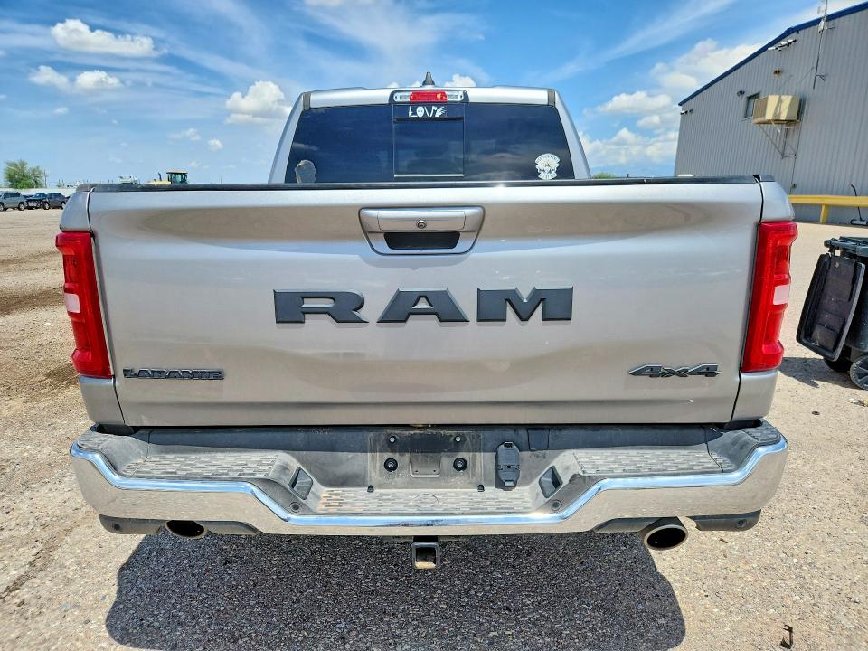 Foto 6 de la subasta – 2025 RAM 1500 con VIN 1C6SRFJP3SN511129