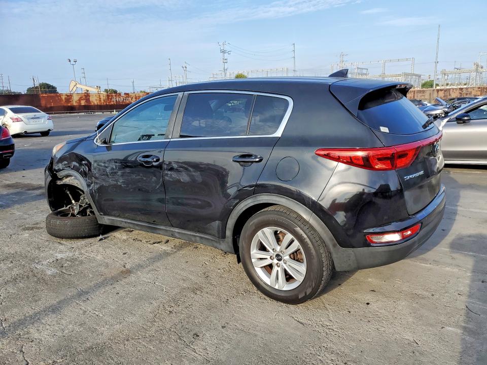 Photo 2 from auction – 2017 KIA SPORTAGE with VIN KNDPMCAC2H7185197