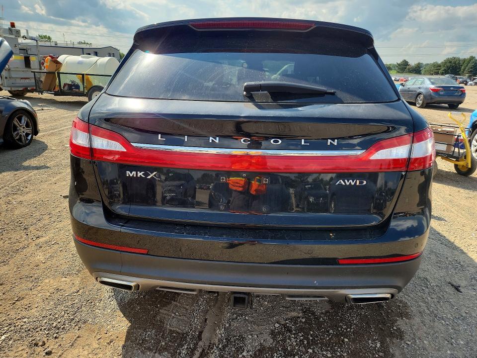 Zdjęcie 6 z aukcji – 2017 LINCOLN MKX z VIN 2LMPJ8LR4HBL16516