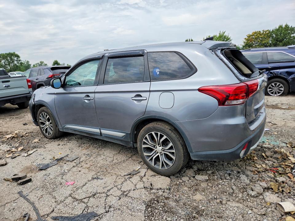 Photo 2 from auction – 2018 MITSUBISHI OUTLANDER with VIN JA4AD2A35JZ053166