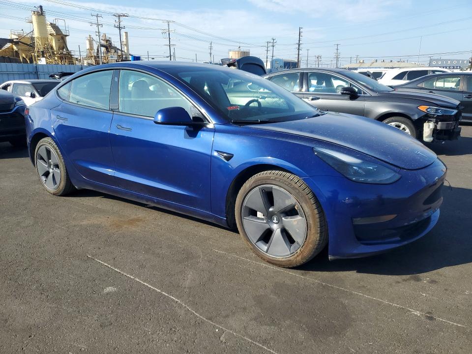 Фото 4 с аукциона – 2023 TESLA MODEL 3 с VIN 5YJ3E1EA7PF420887