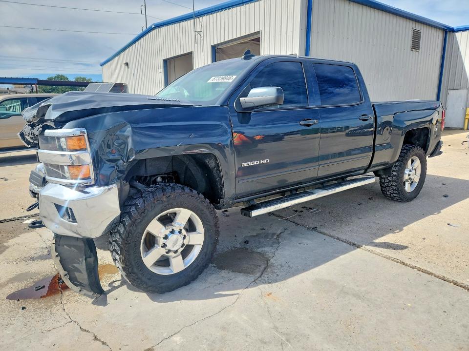 CHEVROLET SILVERADO 2019 with VIN 1GC1KSEY6KF193389 - Photo from auction