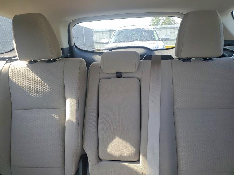 Photo 10 from auction – 2018 FORD ESCAPE with VIN 1FMCU0GD2JUC69570