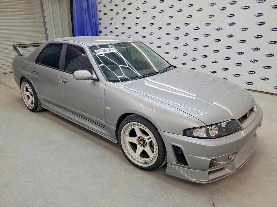 Photo 4 from auction – 1998 NISSAN SKYLINE with VIN BCNR33043146