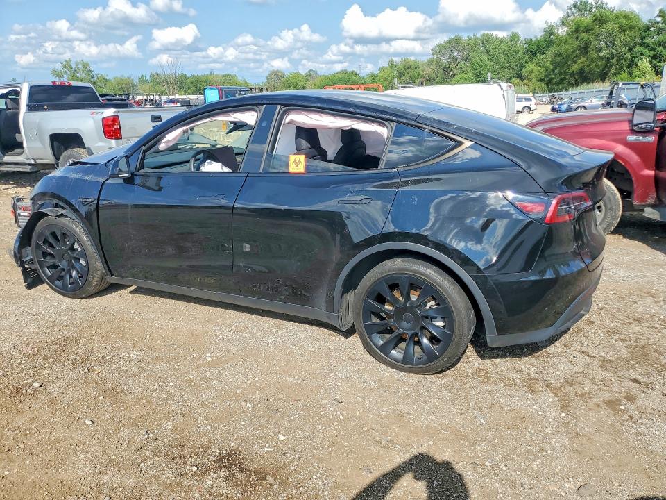 Photo 2 from auction – 2024 TESLA MODEL Y with VIN 7SAYGDEE8RA276239