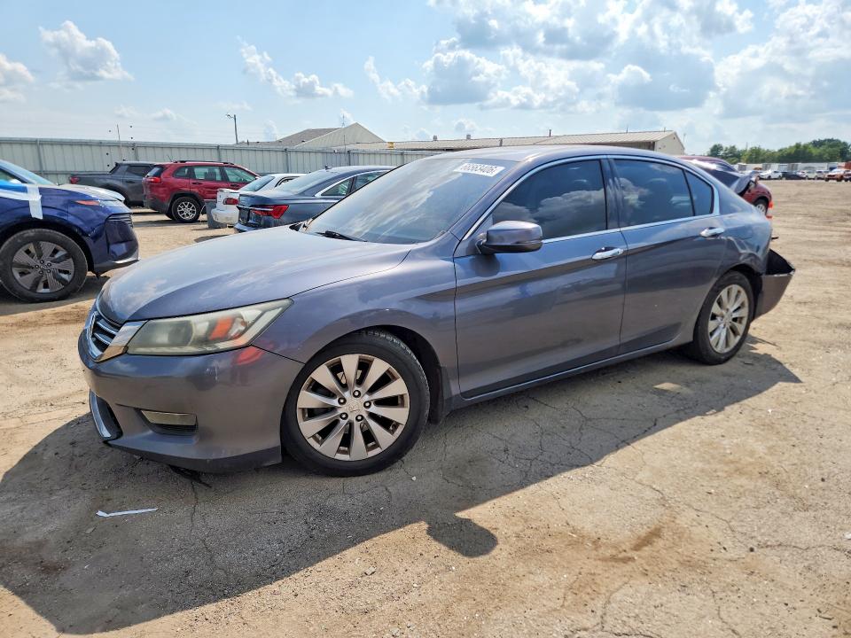 HONDA ACCORD 2013 with VIN 1HGCR3F8XDA019755 - Photo from auction