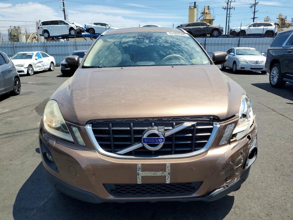 Photo 5 from auction – 2010 VOLVO XC60 with VIN YV4992DZ3A2019145