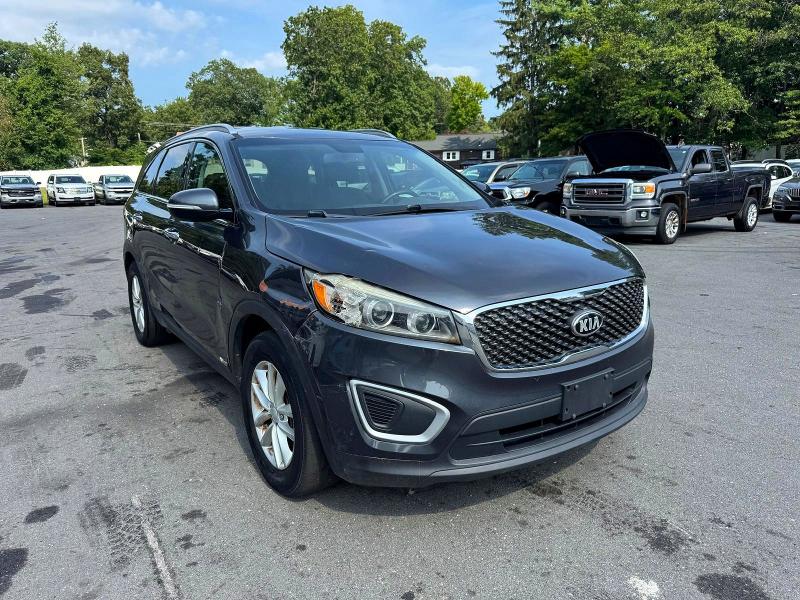 Photo 4 from auction – 2018 KIA SORENTO with VIN 5XYPGDA30JG405121