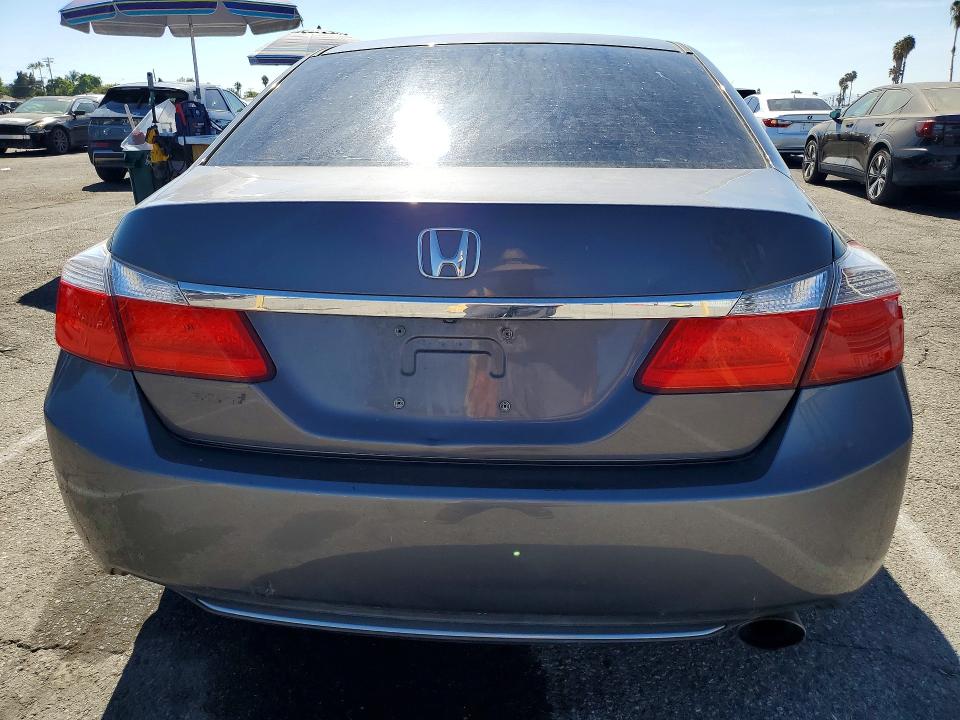 Photo 6 from auction – 2014 HONDA ACCORD with VIN 1HGCR2F39EA305760