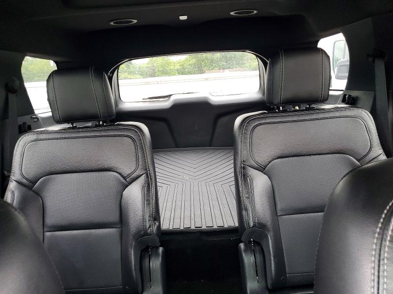 Photo 10 from auction – 2018 FORD EXPLORER with VIN 1FM5K8F82JGB73535