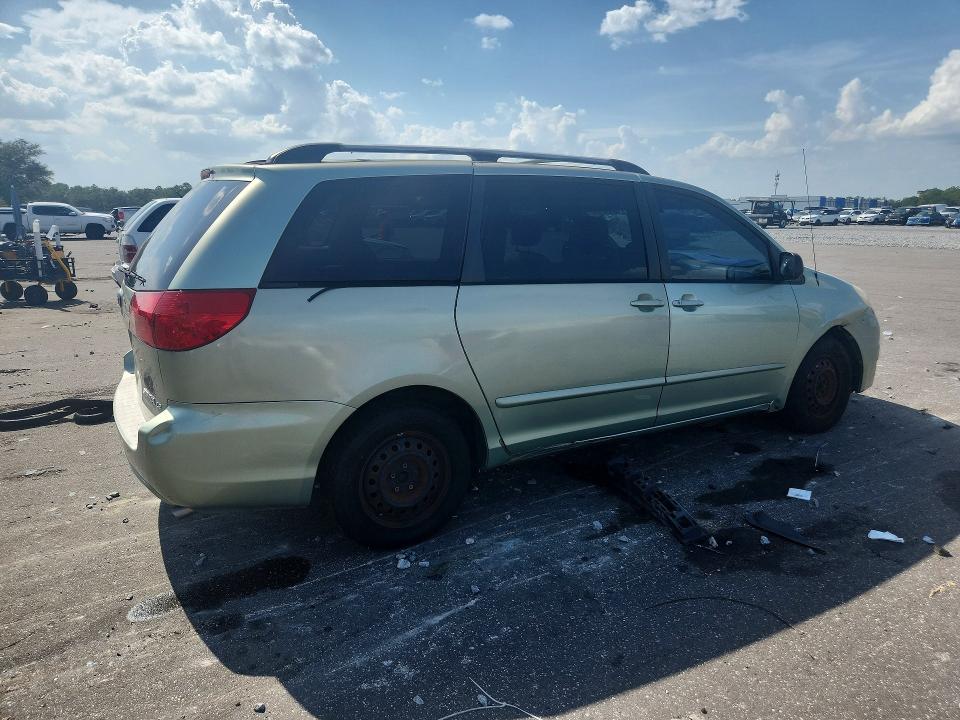 Photo 3 from auction – 2007 TOYOTA SIENNA with VIN 5TDZK23C77S098101