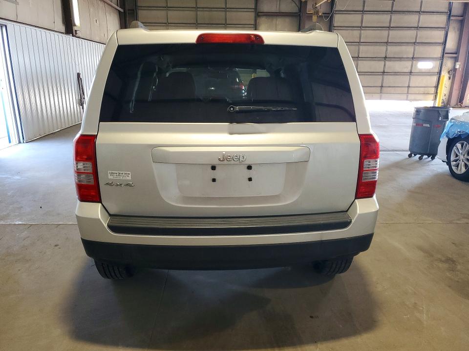 Photo 6 from auction – 2013 JEEP PATRIOT with VIN 1C4NJRBB7DD262828